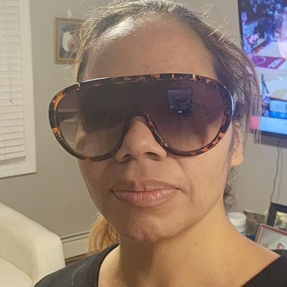 Oversized one piece frame sunglasses - Picture 7 of 9